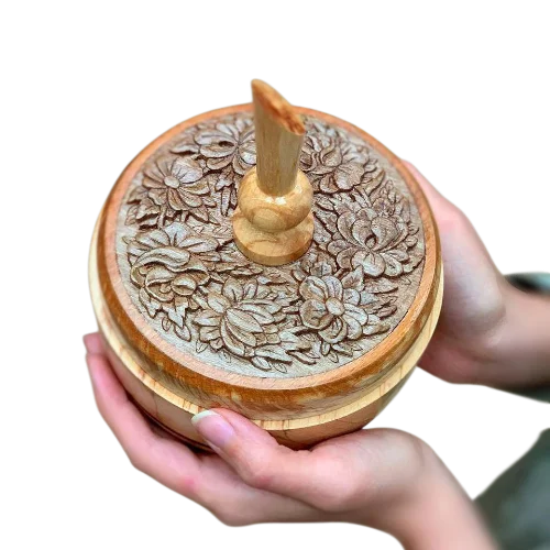 Handcrafted beechwood chocolate bowl - Image 2